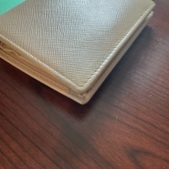 Prada Wallet - Picture 10 of 12